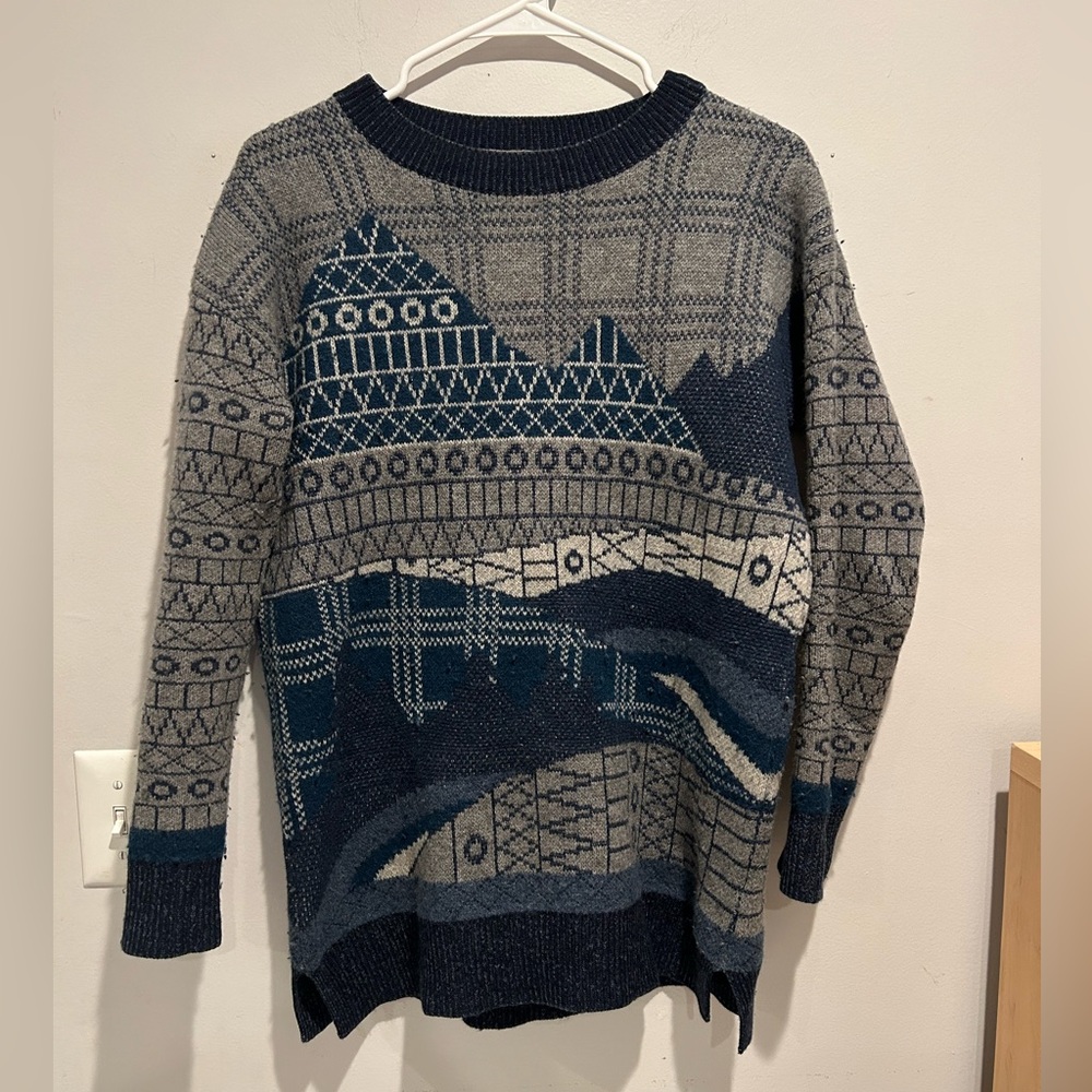 WoolRich Lambs Wool Patterned Sweater in Blue and Gray